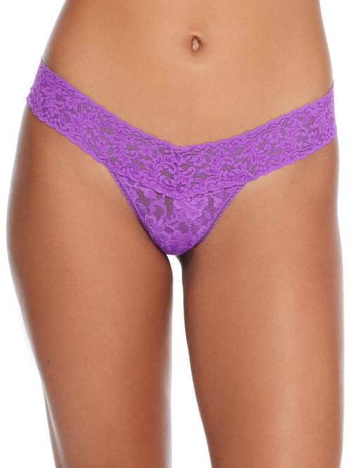 Hanky Panky Signature Lace Low Rise Thong In Vivid Violet