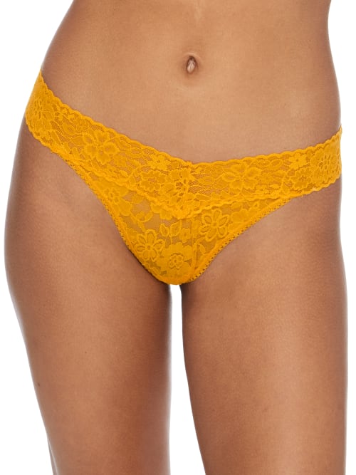 Hanky Panky Daily Lace Low Rise Thong In Mango Lassi
