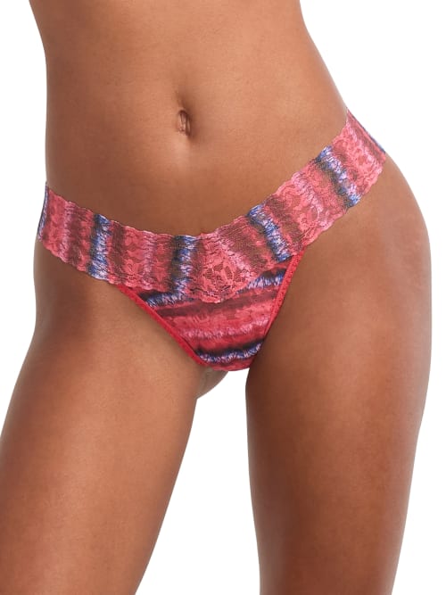 Signature Lace Low Rise Printed Thong