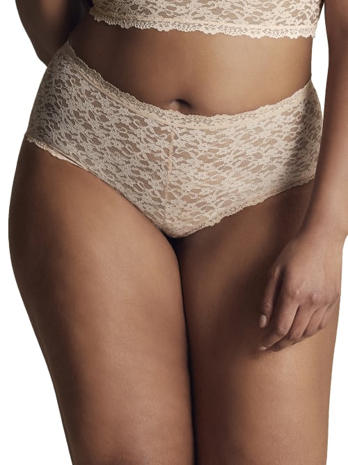 Moi All-over Lace Boyshort In Nude
