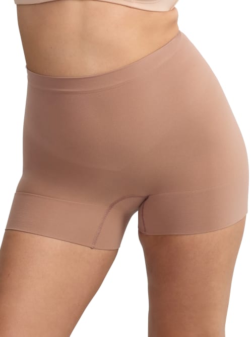 Everyday Seamless Shorty