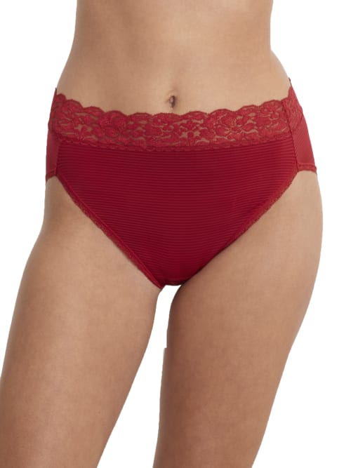 VANITY FAIR FLATTERING LACE HI-CUT BRIEF