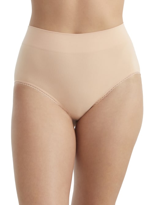 Shop Wacoal Feeling Flexible Brief In Almost Apricot