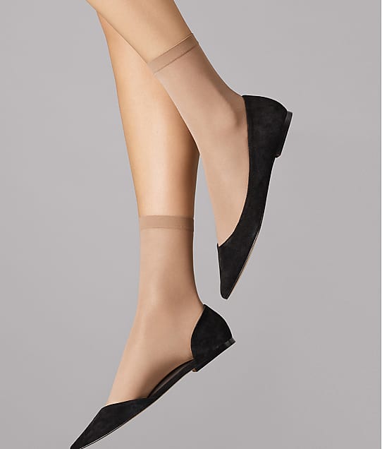 Wolford Satin Touch 20 Denier Socks in Cosmetic 412-38
