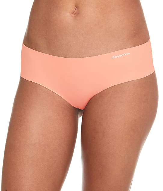 Calvin Klein Invisibles Hipster in Fruit Center D3429