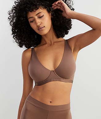 b.tempt'd by Wacoal Nearly Nothing Seamless Plunge Bra