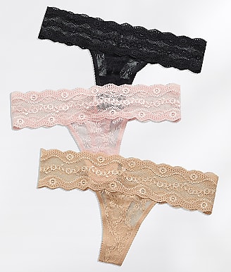 b.tempt'd by Wacoal Lace Kiss Thong 3-Pack