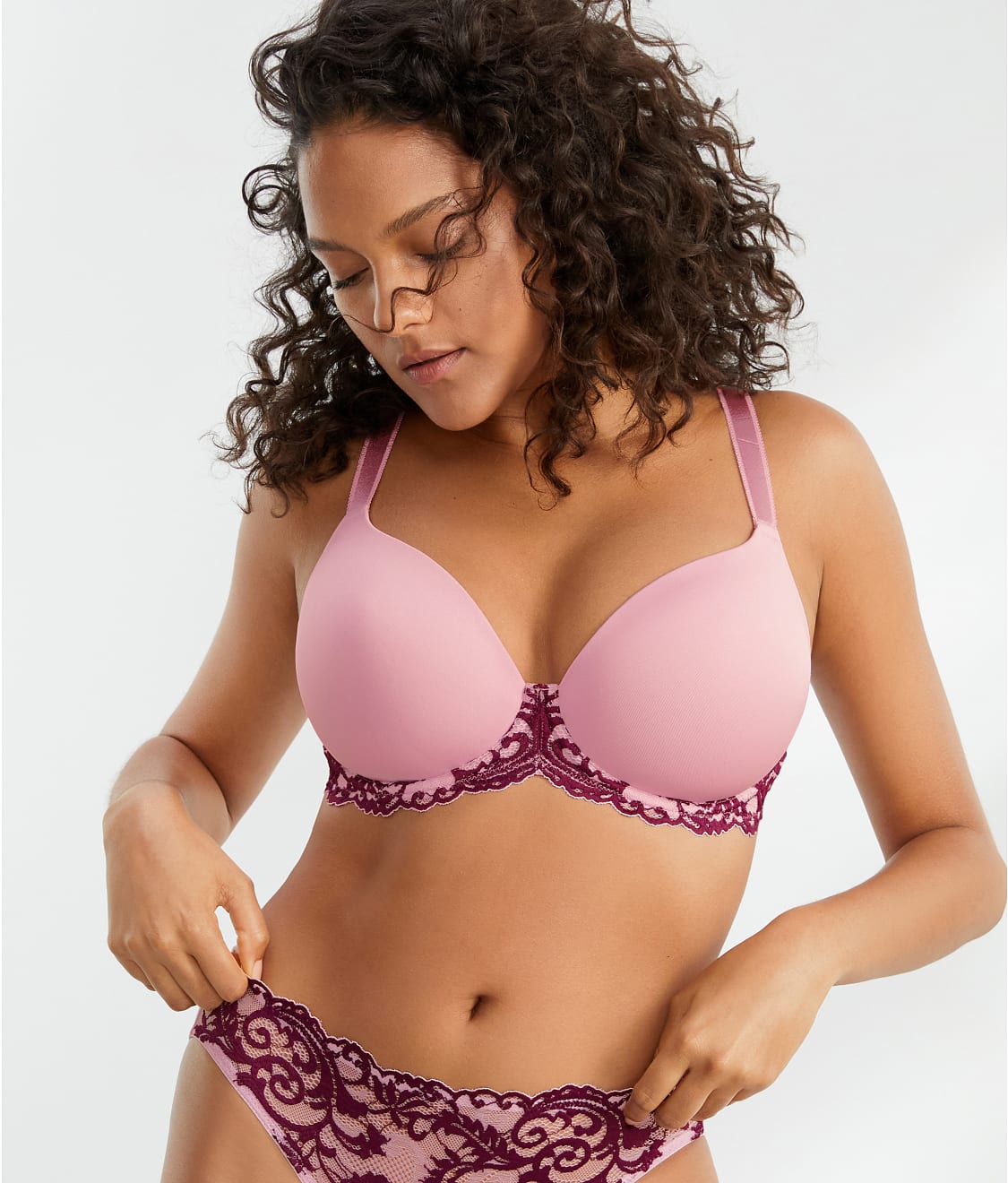 Wacoal: Instant Icon Lace T-Shirt Bra 853322